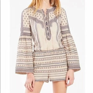 BCBGMAXAZRIA Nancie Medallion Print Romper Size Medium EUC